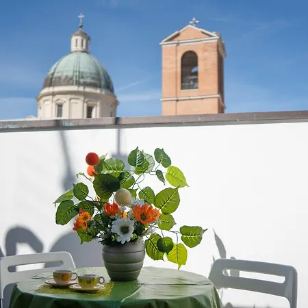 L'apostolo E Il Navarca * Ortona