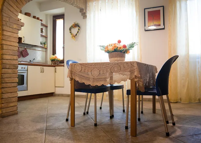 L'apostolo E Il Navarca * Ortona