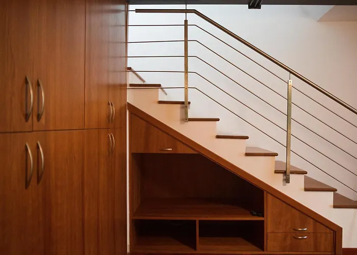 L'apostolo E Il Navarca Tatil Evi