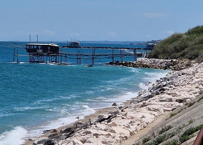 L'apostolo E Il Navarca Tatil Evi *