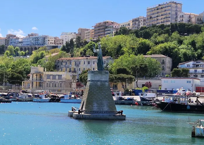 L'apostolo E Il Navarca * Ortona