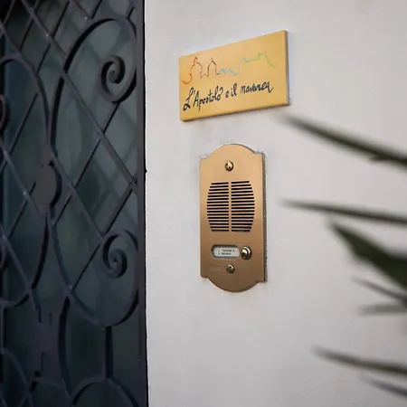 L'apostolo E Il Navarca *