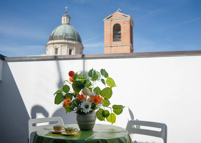 L'apostolo E Il Navarca * Ortona